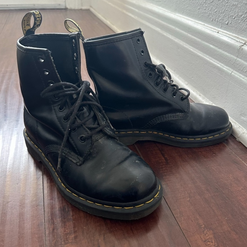 Dr. Martens black boots Smooth Leather Lace Up women’s US 8 - Picture 3 of 8
